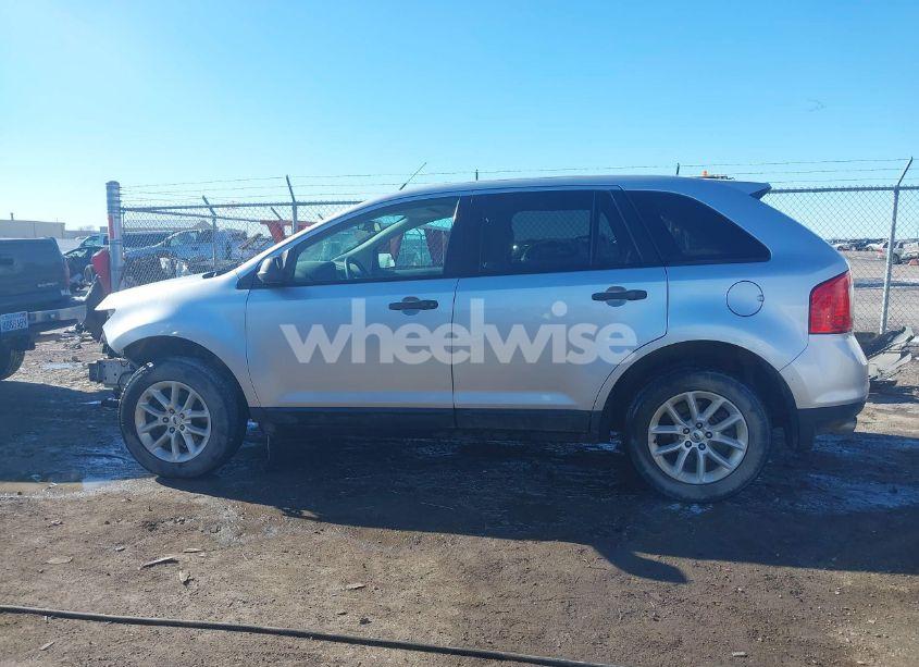 Photo 15 of 2013 Ford Edge SE (VIN 2FMDK3GC5DBE33732)
