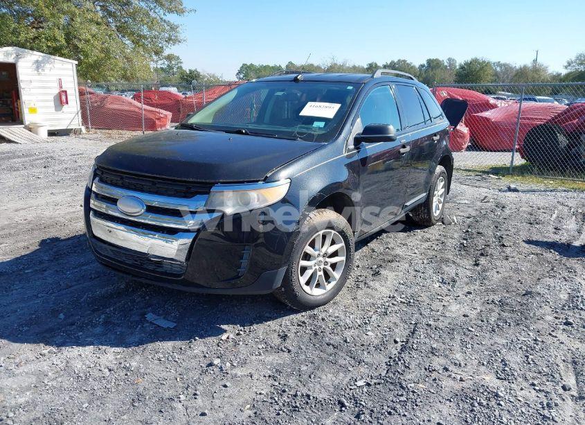 Photo 2 of 2014 Ford Edge SE (VIN 2FMDK3GC5EBA15270)