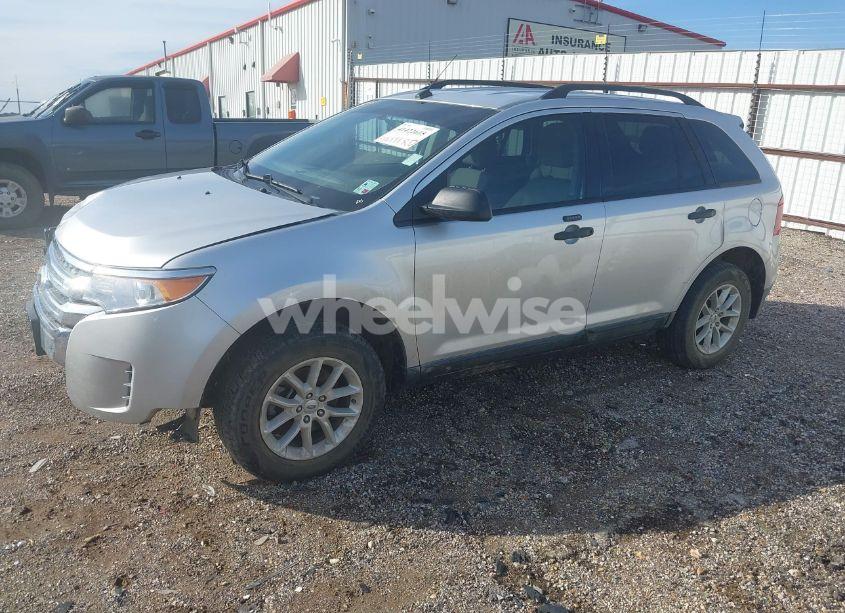 Photo 2 of 2014 Ford Edge SE (VIN 2FMDK3GC5EBB52354)