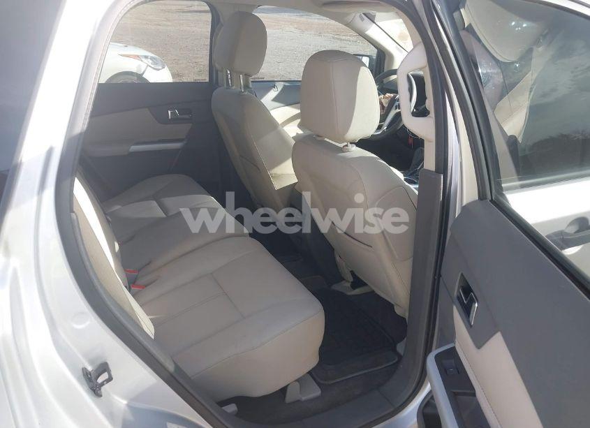 Photo 8 of 2014 Ford Edge SE (VIN 2FMDK3GC5EBB52354)