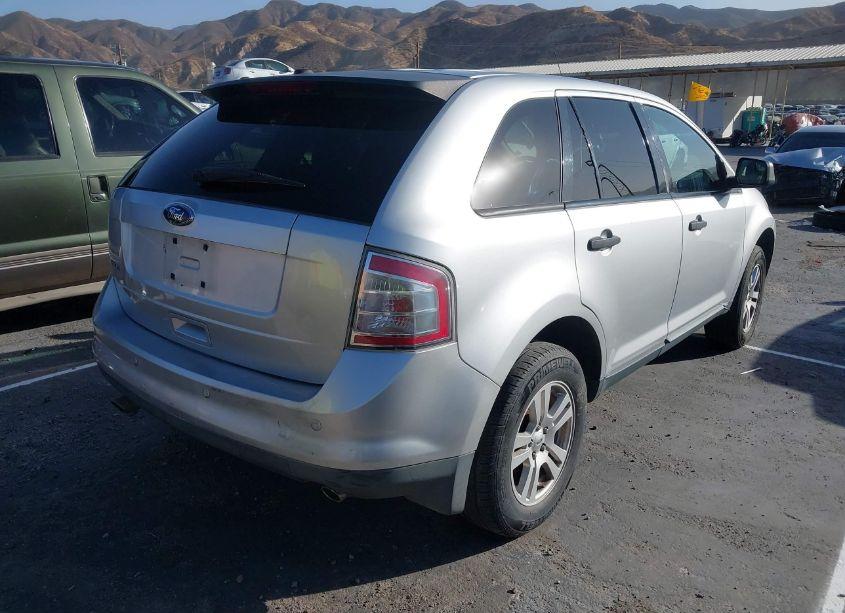 Photo 4 of 2010 Ford Edge SE (VIN 2FMDK3GC6ABA61863)