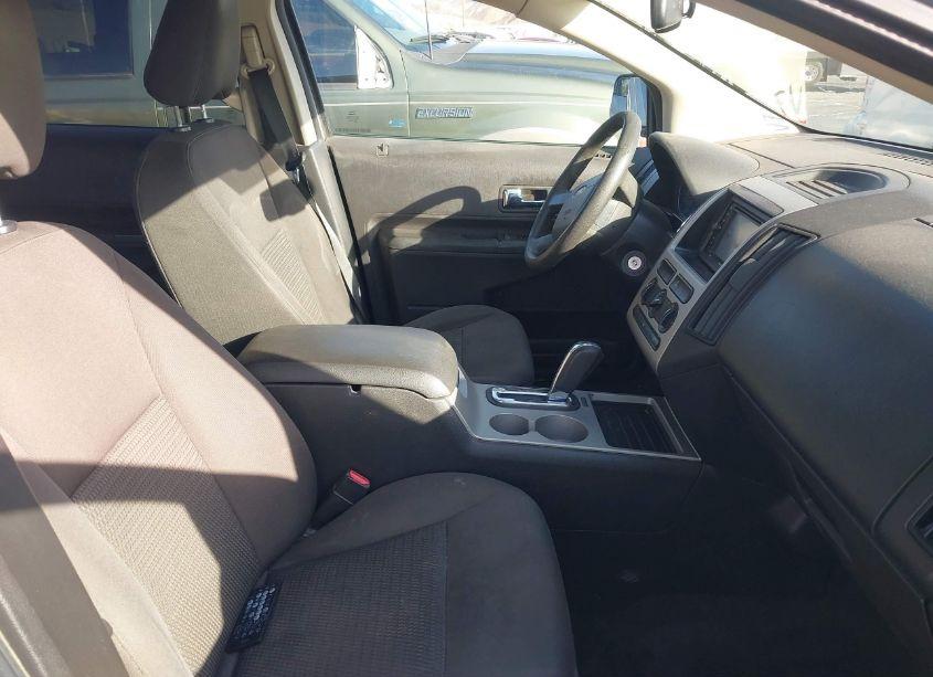 Photo 5 of 2010 Ford Edge SE (VIN 2FMDK3GC6ABA61863)