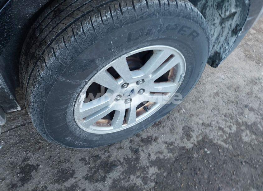 Photo 12 of 2010 Ford Edge SE (VIN 2FMDK3GC6ABA89436)