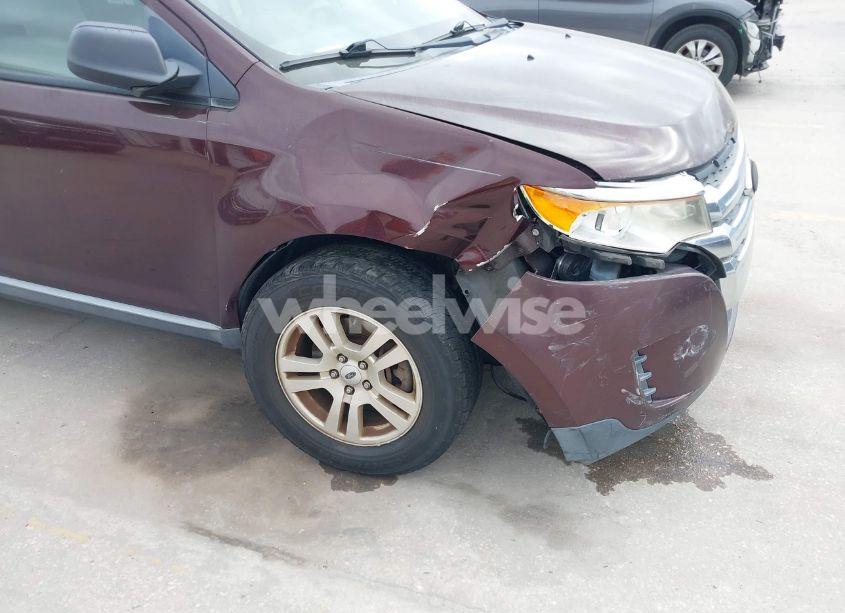 Photo 6 of 2011 Ford Edge SE (VIN 2FMDK3GC6BBB10304)