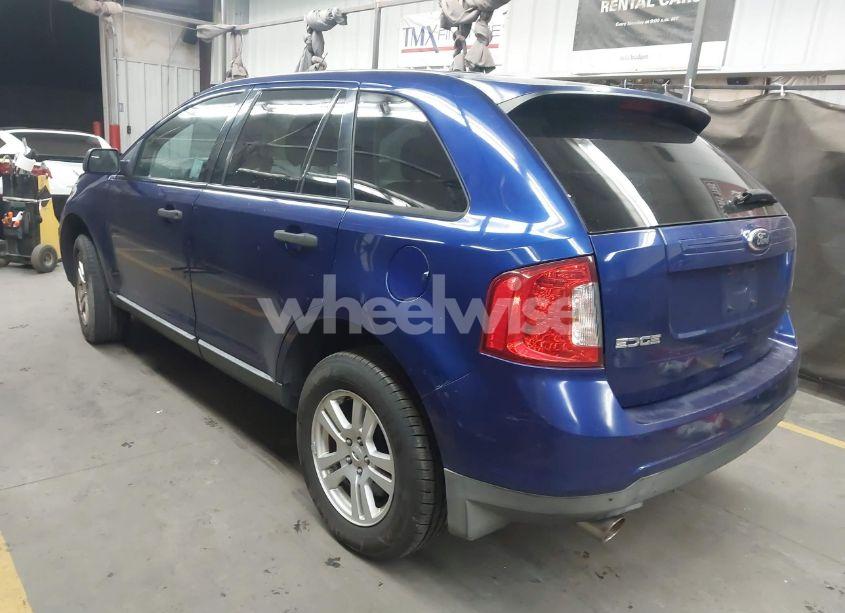 Photo 3 of 2013 Ford Edge SE (VIN 2FMDK3GC6DBA21884)