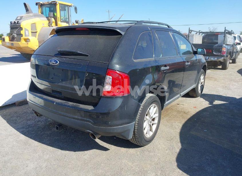 Photo 4 of 2013 Ford Edge SE (VIN 2FMDK3GC6DBC06890)