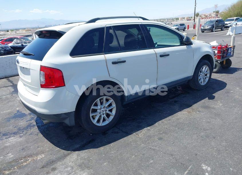 Photo 4 of 2013 Ford Edge SE (VIN 2FMDK3GC6DBC30266)