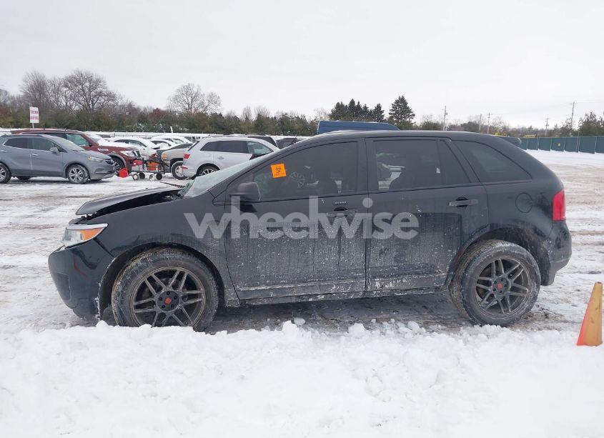 Photo 13 of 2014 Ford Edge SE (VIN 2FMDK3GC6EBA41134)