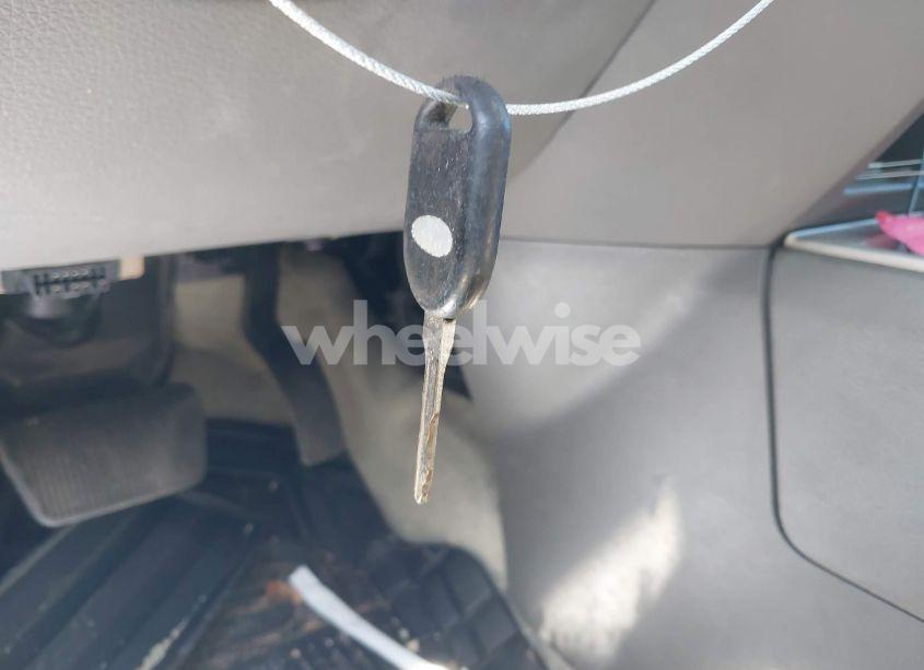 Photo 11 of 2010 Ford Edge SE (VIN 2FMDK3GC7ABA44747)