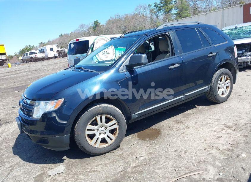 Photo 2 of 2010 Ford Edge SE (VIN 2FMDK3GC7ABA44747)