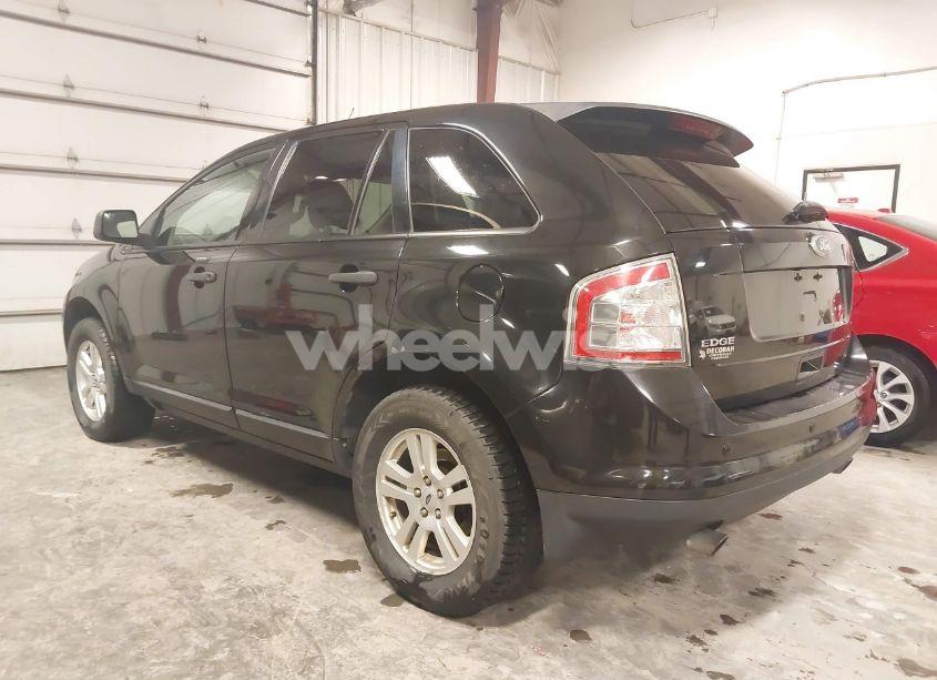 Photo 3 of 2010 Ford Edge SE (VIN 2FMDK3GC7ABB28499)