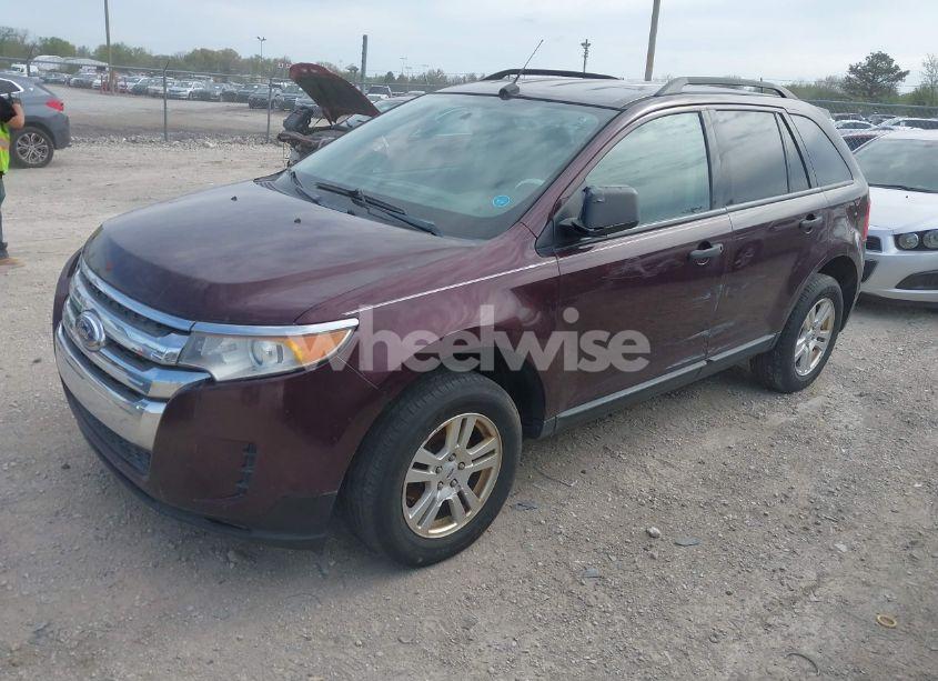 Photo 2 of 2011 Ford Edge SE (VIN 2FMDK3GC7BBA18618)