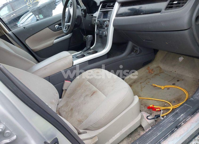 Photo 5 of 2011 Ford Edge SE (VIN 2FMDK3GC7BBA26217)