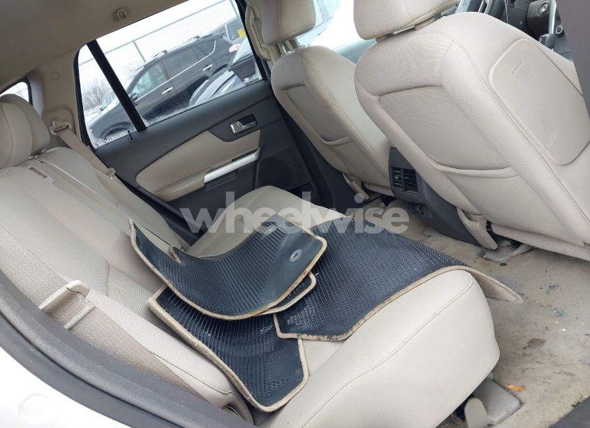 Photo 8 of 2011 Ford Edge SE (VIN 2FMDK3GC7BBA26217)