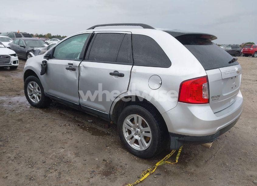Photo 3 of 2011 Ford Edge SE (VIN 2FMDK3GC7BBB05564)