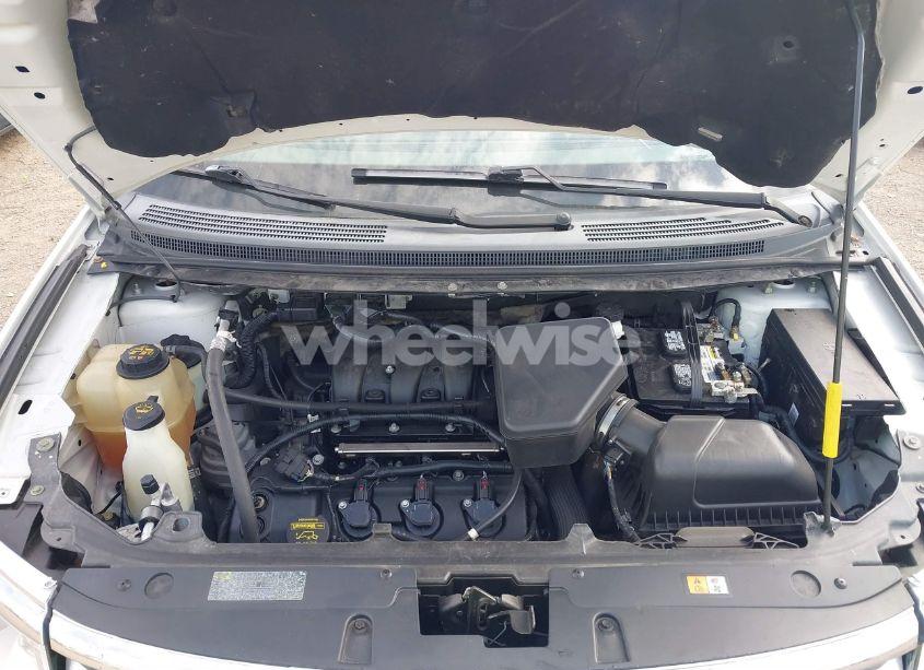 Photo 10 of 2012 Ford Edge SE (VIN 2FMDK3GC7CBA03523)