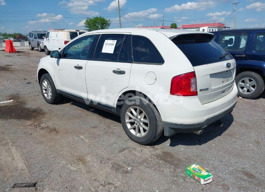 Photo 3 of 2013 Ford Edge SE (VIN 2FMDK3GC7DBB56761)