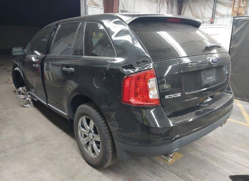 Photo 3 of 2013 Ford Edge SE (VIN 2FMDK3GC7DBC06929)