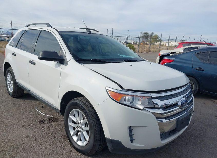 2013 Ford Edge SE (VIN 2FMDK3GC7DBE34350) main photo