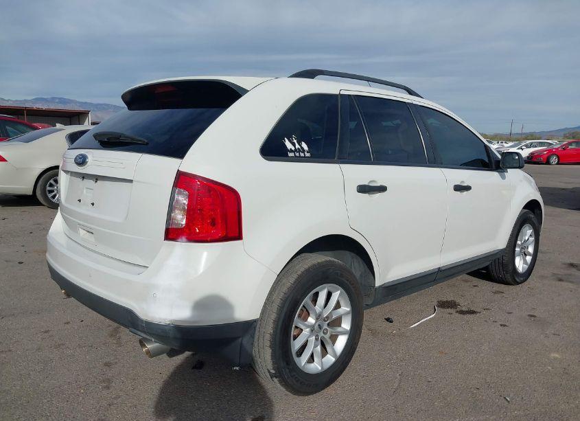 Photo 4 of 2013 Ford Edge SE (VIN 2FMDK3GC7DBE34350)