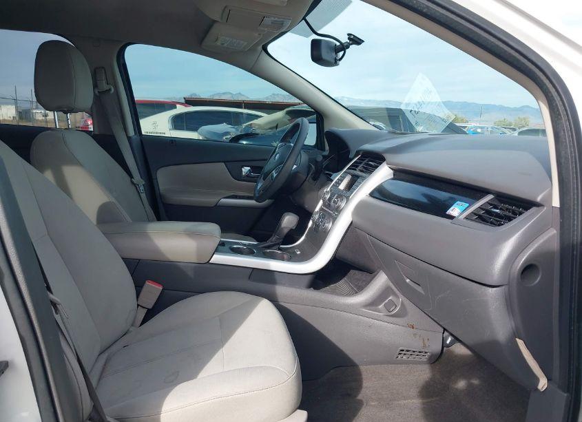 Photo 5 of 2013 Ford Edge SE (VIN 2FMDK3GC7DBE34350)