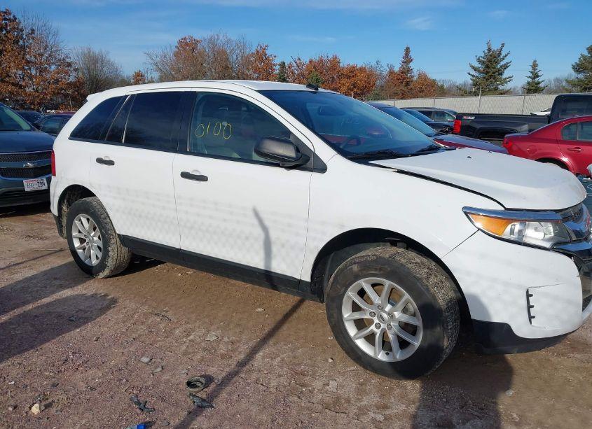 2014 Ford Edge SE (VIN 2FMDK3GC7EBA84137) main photo