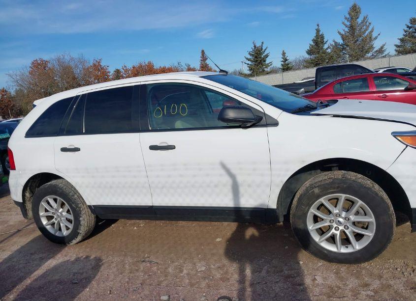 Photo 14 of 2014 Ford Edge SE (VIN 2FMDK3GC7EBA84137)