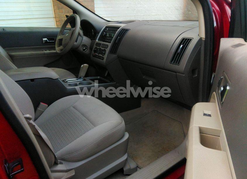 Photo 5 of 2010 Ford Edge SE (VIN 2FMDK3GC8ABA21946)
