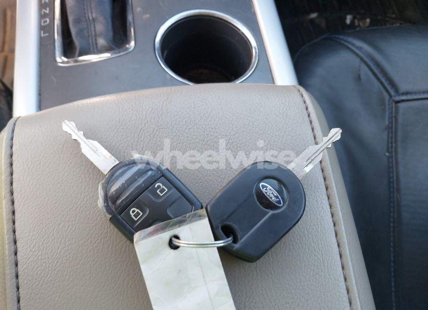 Photo 11 of 2011 Ford Edge SE (VIN 2FMDK3GC8BBA52356)