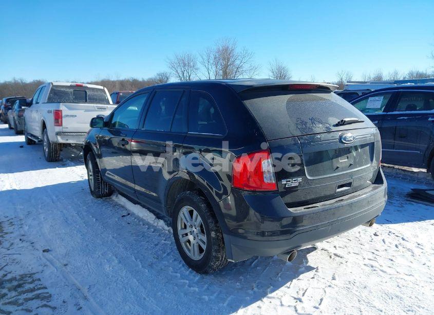 Photo 3 of 2011 Ford Edge SE (VIN 2FMDK3GC8BBB51047)