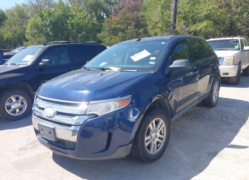 Photo 2 of 2012 Ford Edge SE (VIN 2FMDK3GC8CBA12165)