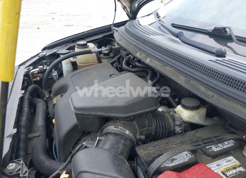 Photo 10 of 2013 Ford Edge SE (VIN 2FMDK3GC8DBB90501)