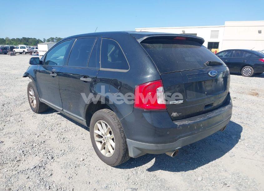 Photo 3 of 2013 Ford Edge SE (VIN 2FMDK3GC8DBE23616)