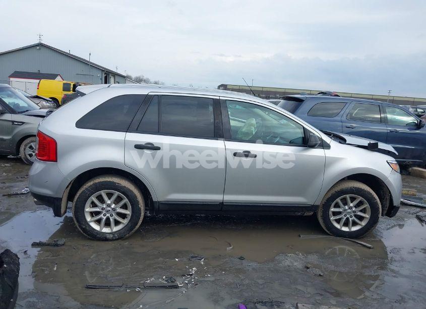 Photo 13 of 2014 Ford Edge SE (VIN 2FMDK3GC8EBA03839)