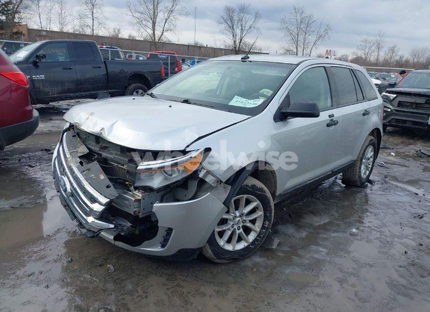 Photo 2 of 2014 Ford Edge SE (VIN 2FMDK3GC8EBA03839)