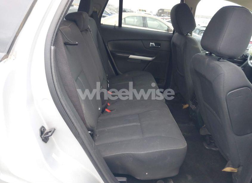 Photo 8 of 2014 Ford Edge SE (VIN 2FMDK3GC8EBA03839)
