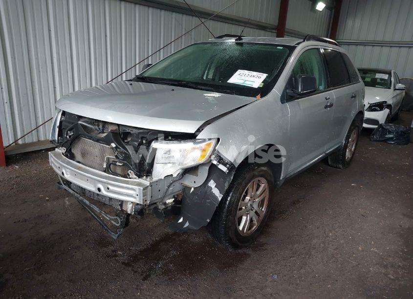 Photo 2 of 2010 Ford Edge SE (VIN 2FMDK3GC9ABA56785)
