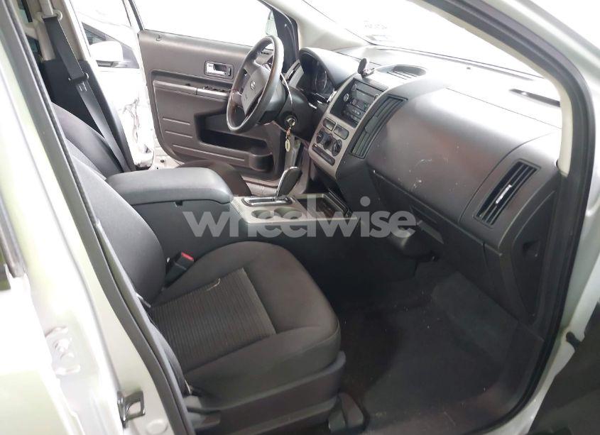 Photo 5 of 2010 Ford Edge SE (VIN 2FMDK3GC9ABA56785)