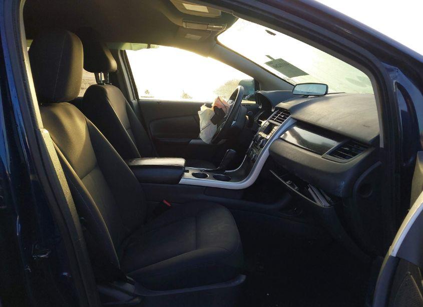 Photo 5 of 2011 Ford Edge SE (VIN 2FMDK3GC9BBA30057)