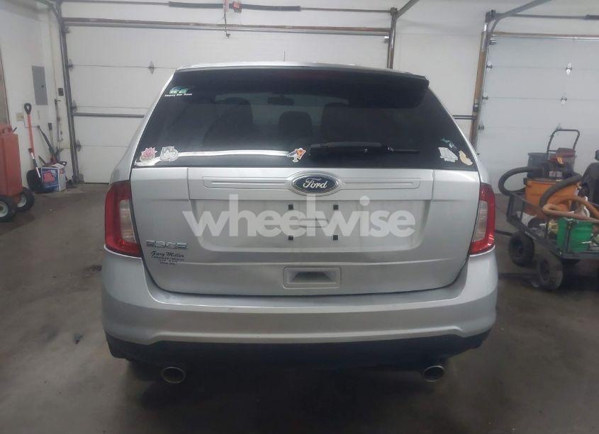 Photo 16 of 2011 Ford Edge SE (VIN 2FMDK3GC9BBA56240)
