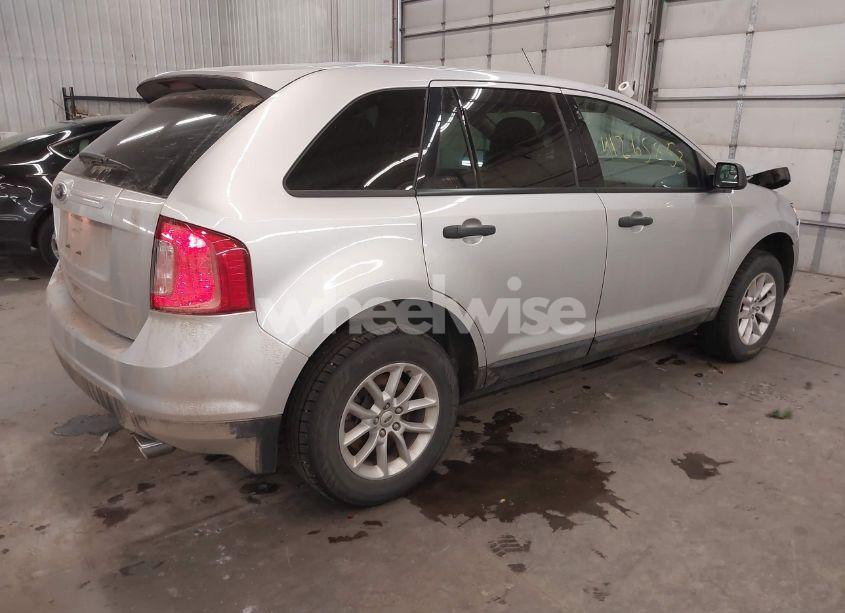 Photo 4 of 2013 Ford Edge SE (VIN 2FMDK3GC9DBC26034)
