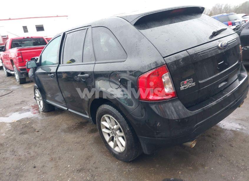 Photo 3 of 2014 Ford Edge SE (VIN 2FMDK3GC9EBA09228)
