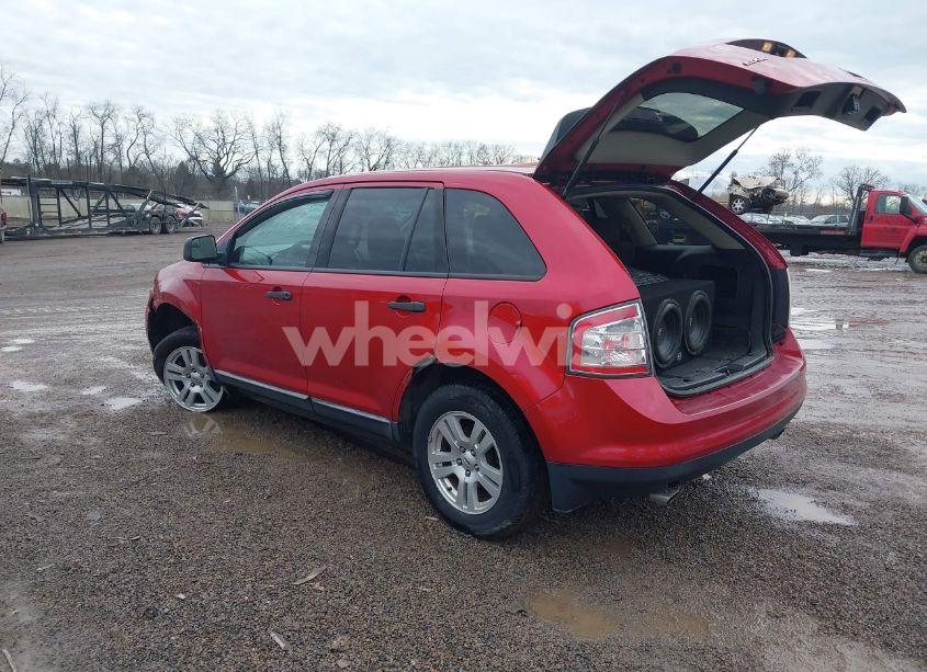 Photo 3 of 2010 Ford Edge SE (VIN 2FMDK3GCXABB27850)