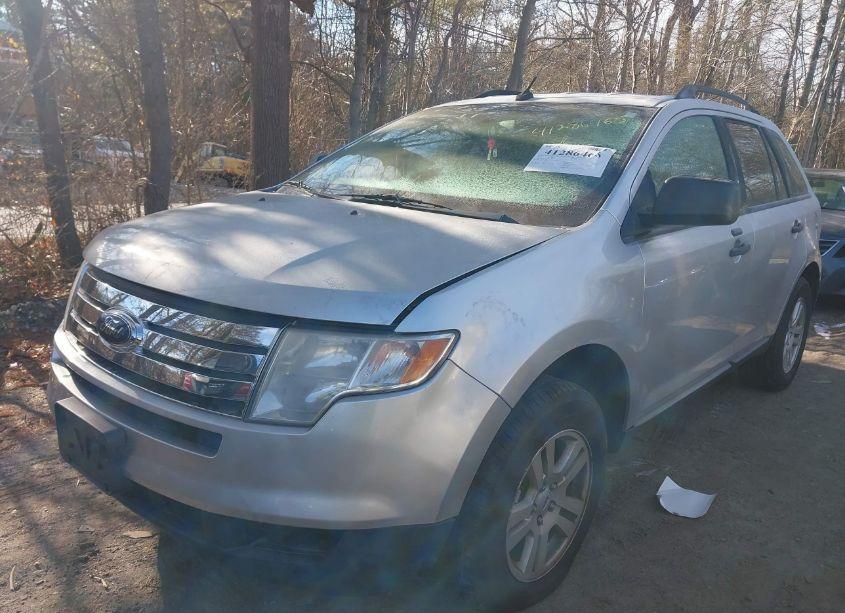 Photo 2 of 2010 Ford Edge SE (VIN 2FMDK3GCXABB34250)