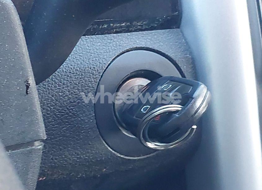 Photo 11 of 2011 Ford Edge SE (VIN 2FMDK3GCXBBB12525)