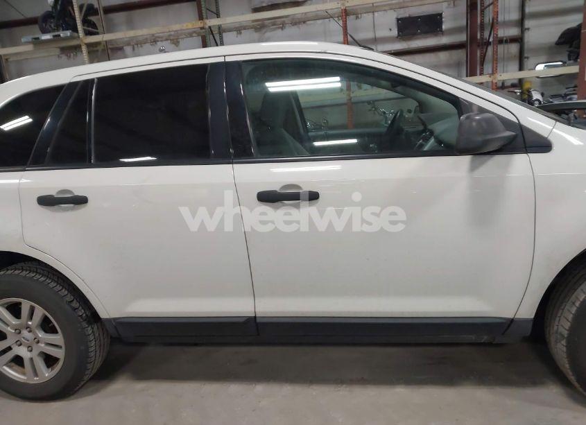 Photo 13 of 2012 Ford Edge SE (VIN 2FMDK3GCXCBA66454)