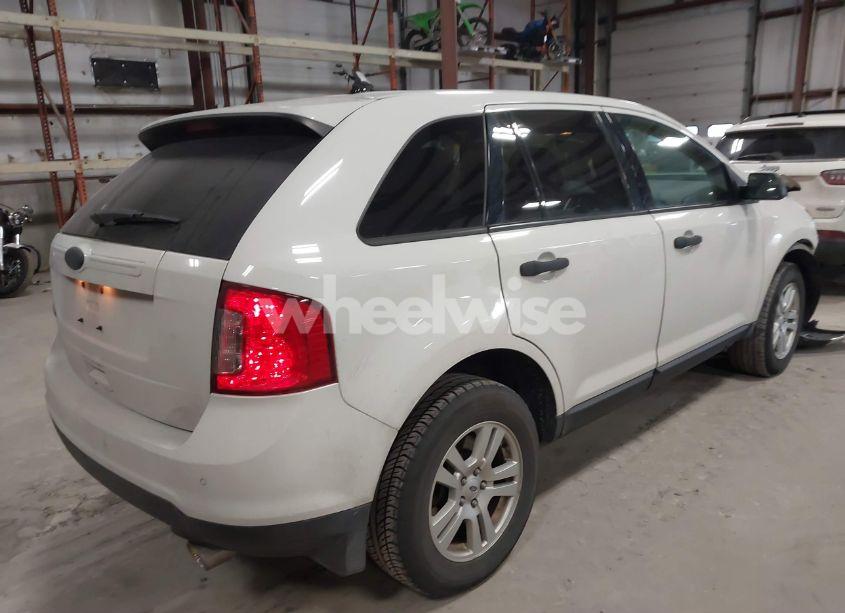 Photo 4 of 2012 Ford Edge SE (VIN 2FMDK3GCXCBA66454)