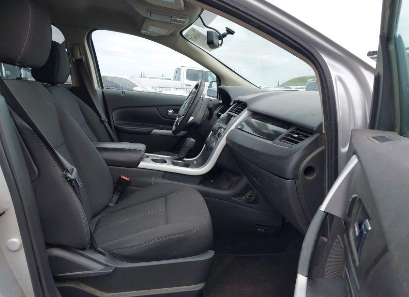 Photo 5 of 2014 Ford Edge SE (VIN 2FMDK3GCXEBA07536)