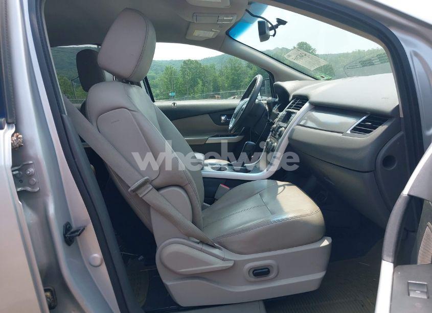 Photo 5 of 2012 Ford Edge SEL (VIN 2FMDK3J95CBA82929)