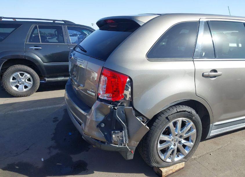 Photo 6 of 2012 Ford Edge SEL (VIN 2FMDK3J99CBA82190)